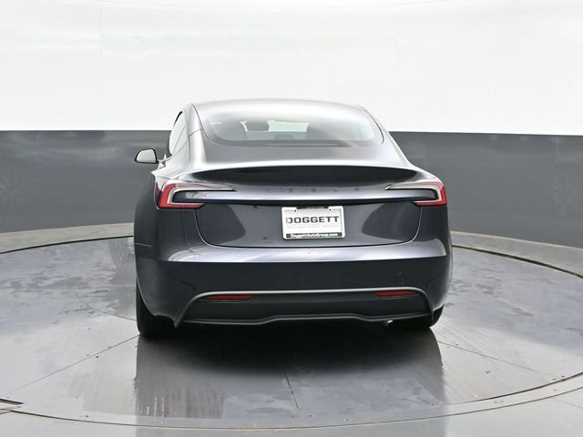 Used 2025  Tesla Standard image 8