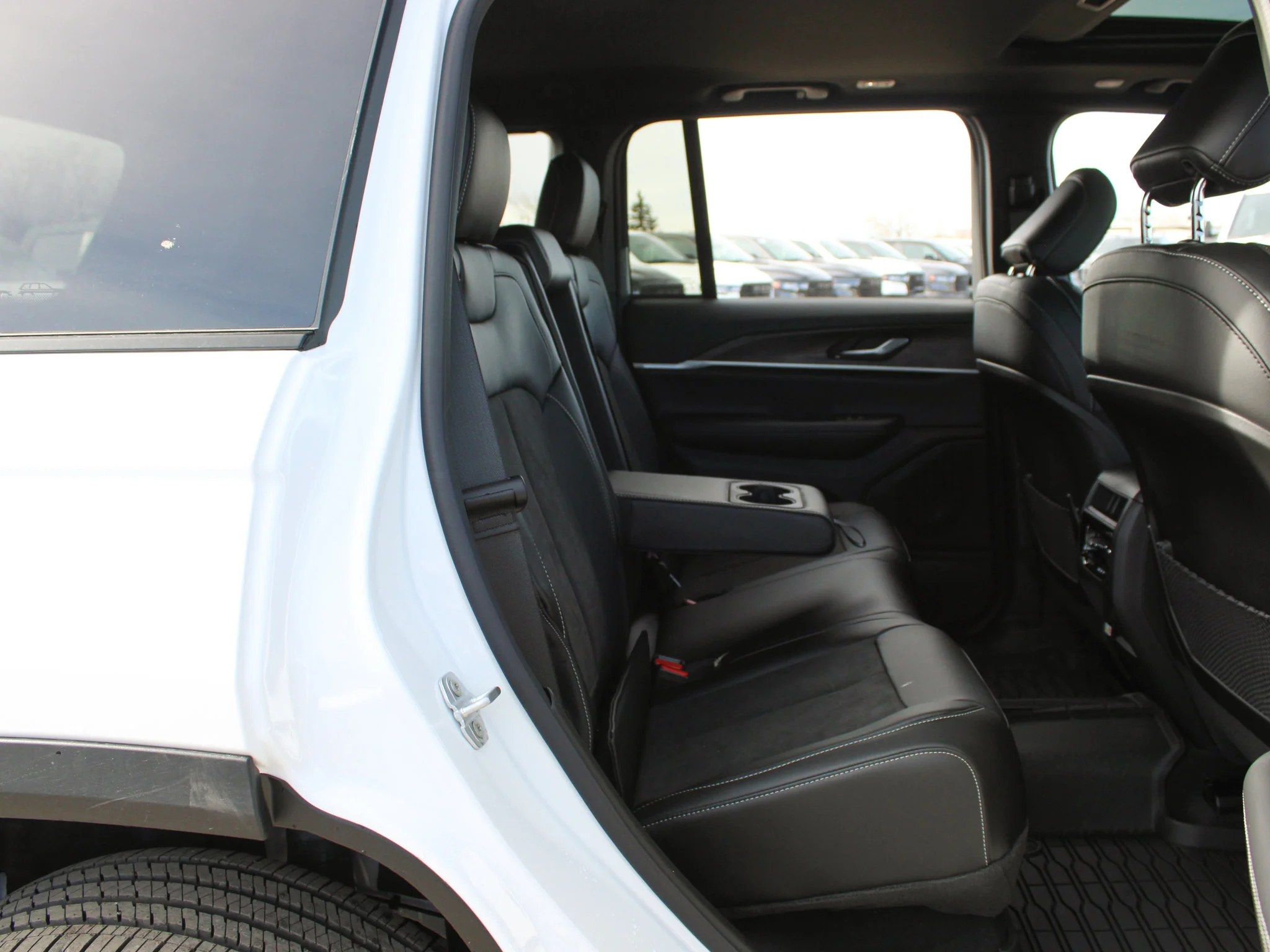 New 2026 White Jeep Altitude* 4x4, 2.0L Turbo image 12