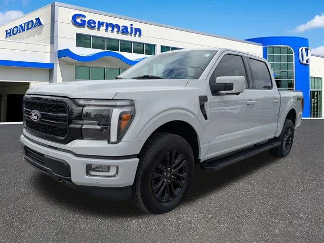 Used 2024 Avalanche Ford Lariat image 1