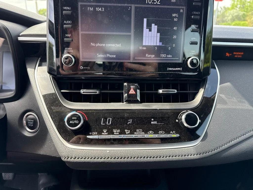2022 Toyota Corolla SE - Photo 24
