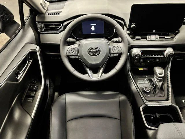 Used 2024 MAGNETIC GRAY MET. Toyota  image 12