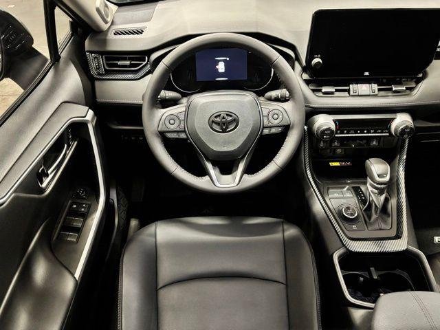 Used 2024 MAGNETIC GRAY MET. Toyota  image 12