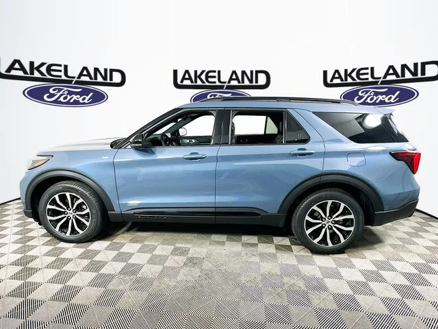 New 2026 Ford Explorer ST-Line