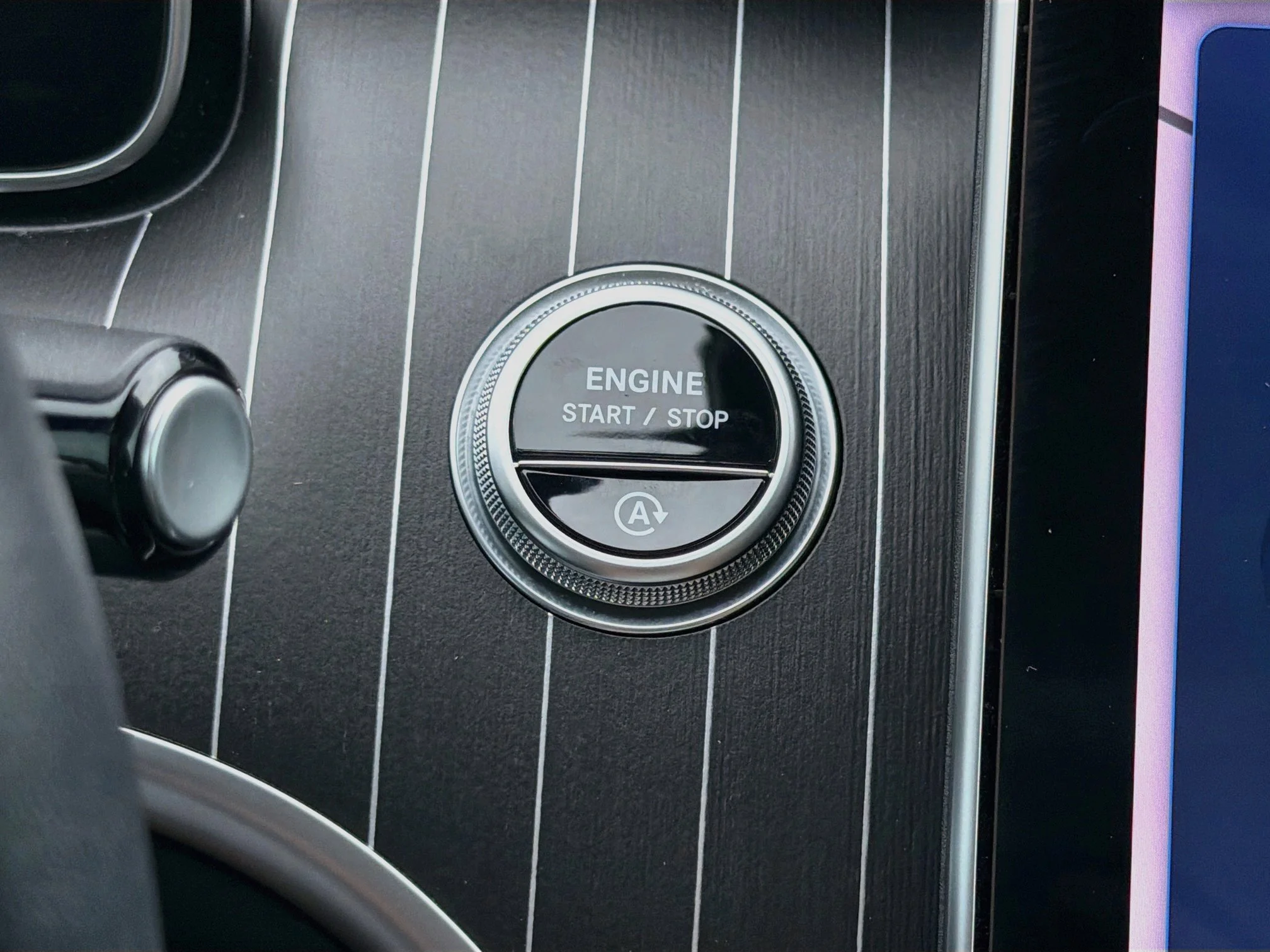 Used 2024 Cirrus Silver Metallic Mercedes-Benz C 300 image 37