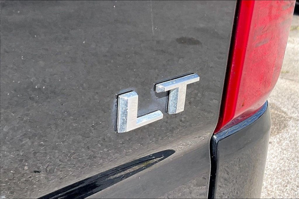 Used 2023 Black Chevrolet LT image 21
