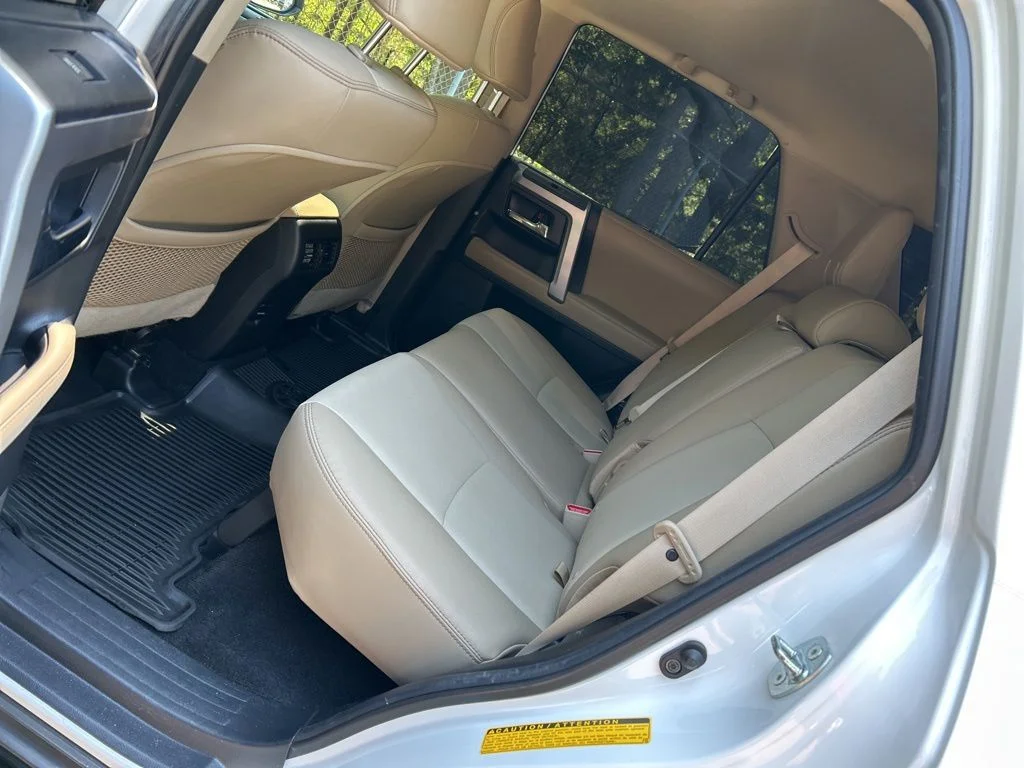 Used 2018 White Toyota SR5 Premium image 27