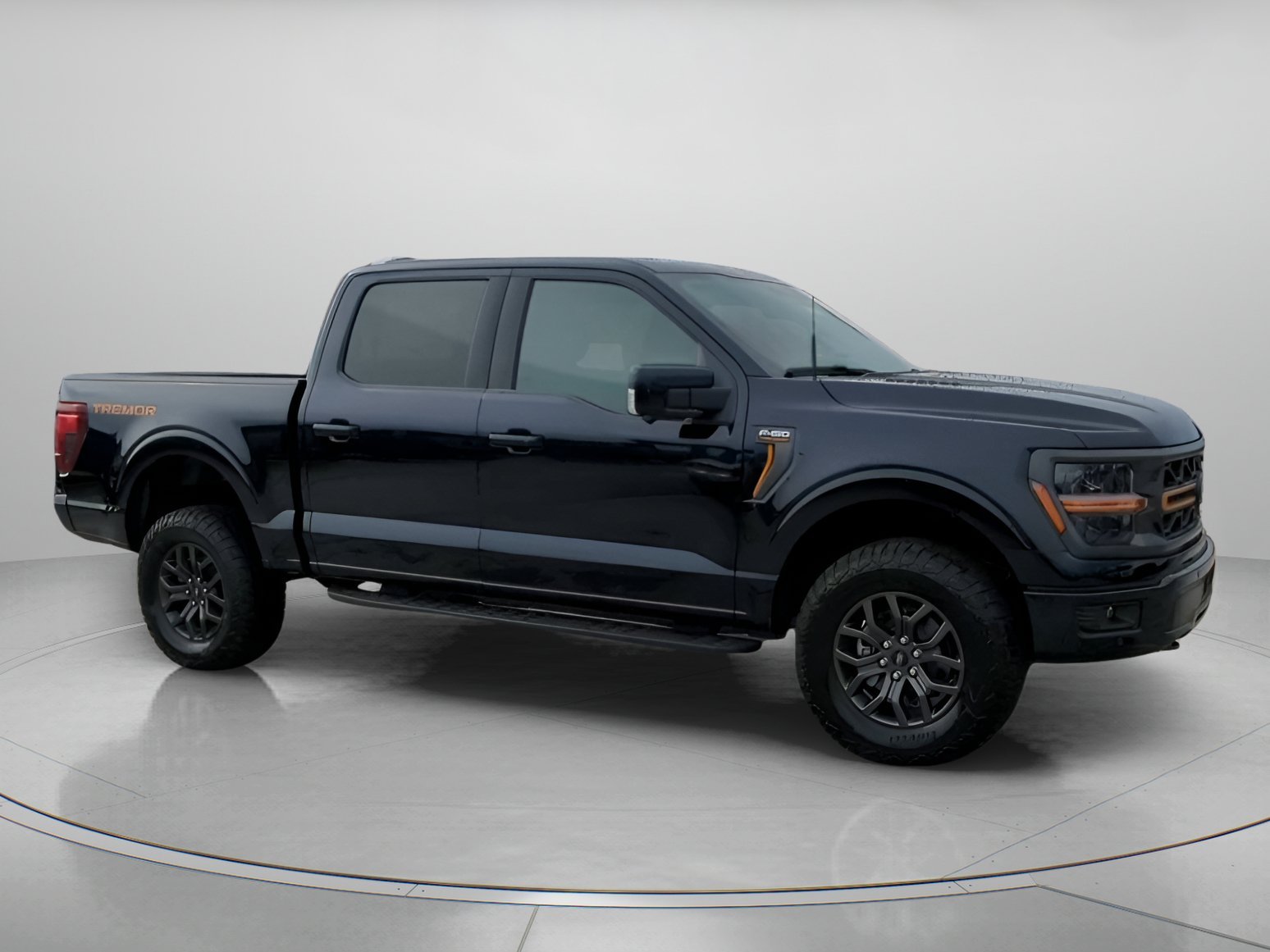 New 2026 Agate Black Metallic Ford Tremor® image 32