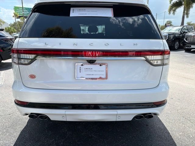 Used 2022 White Lincoln Grand Touring image 6