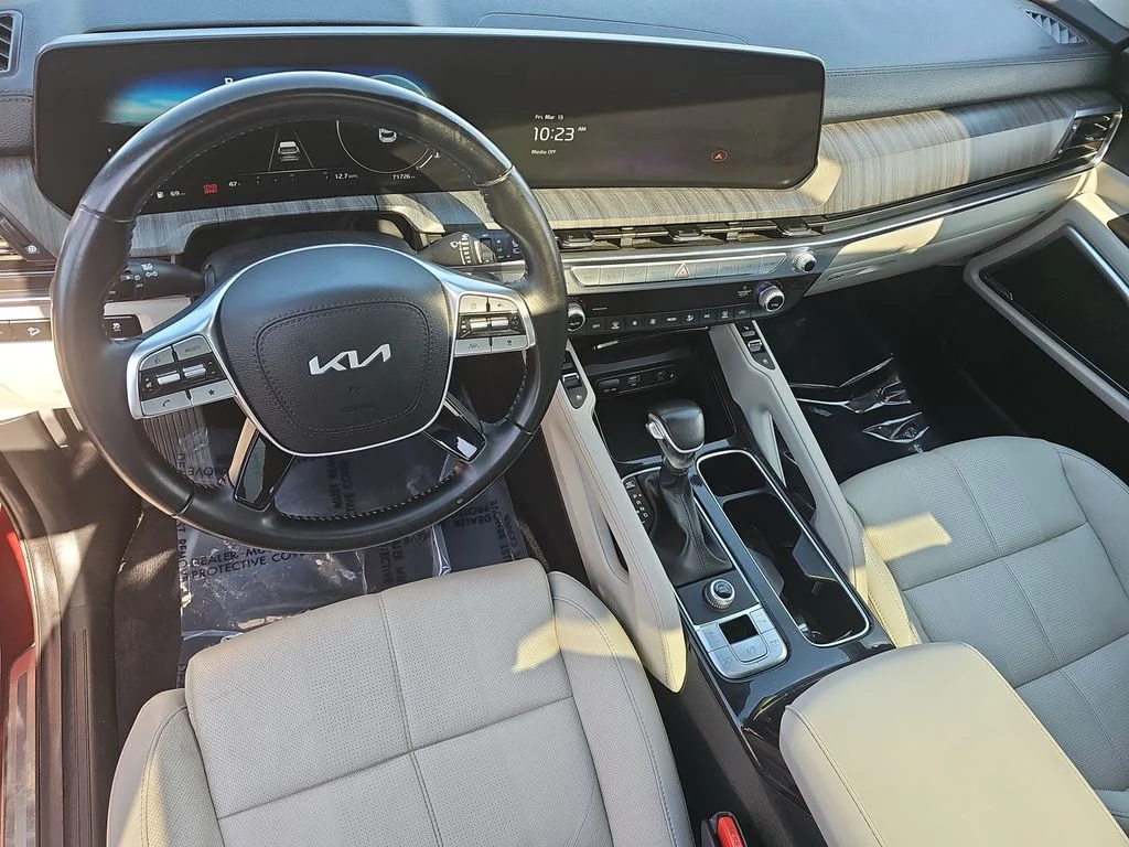 Used 2023 Red Kia SX image 16