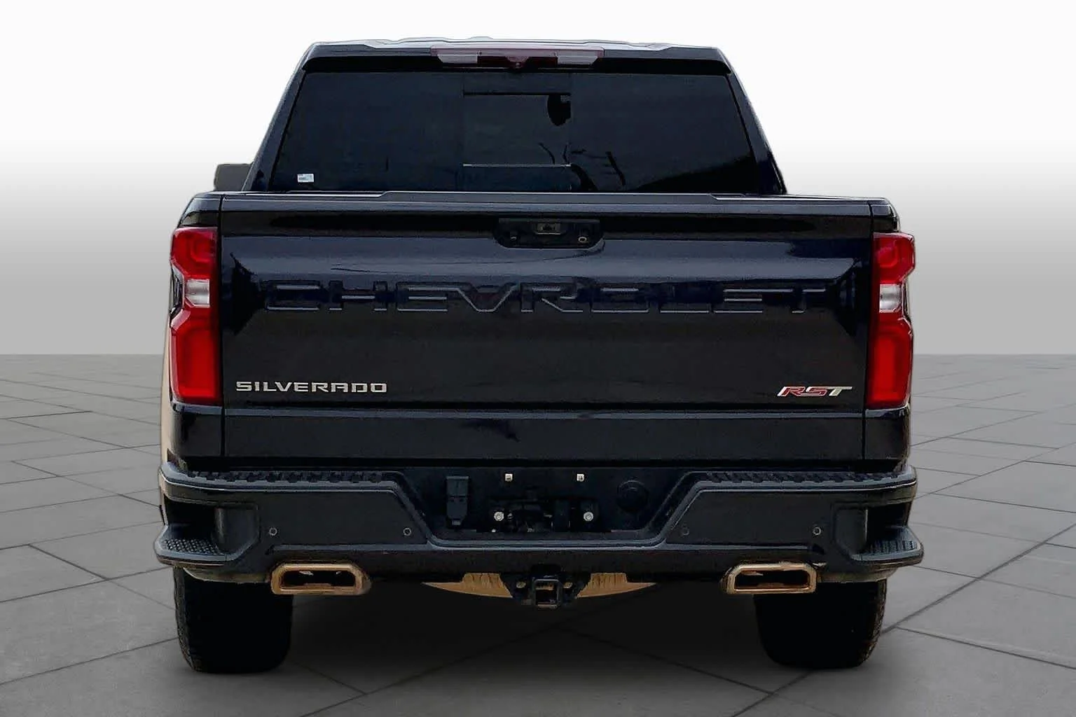 Used 2022 Dark Ash Metallic Chevrolet RST image 4