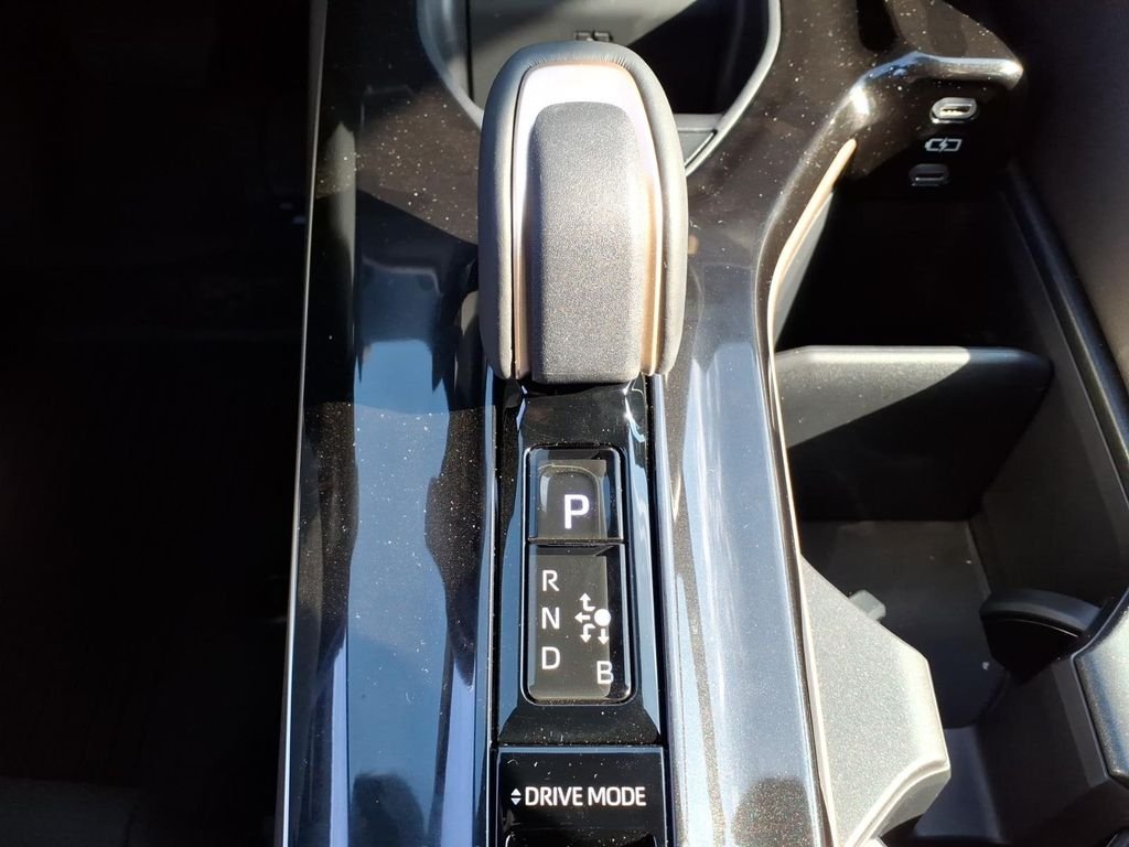 2026 Toyota Crown Nightshade - Photo 12