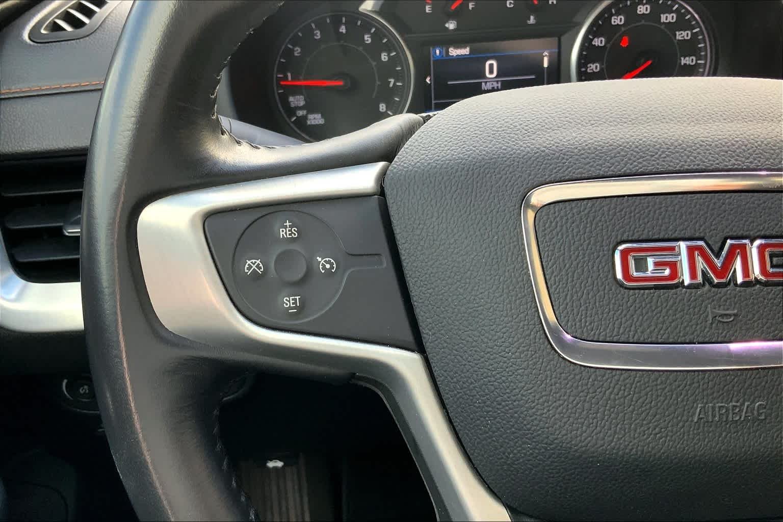 Used 2018 Quicksilver Metallic GMC SLT image 23