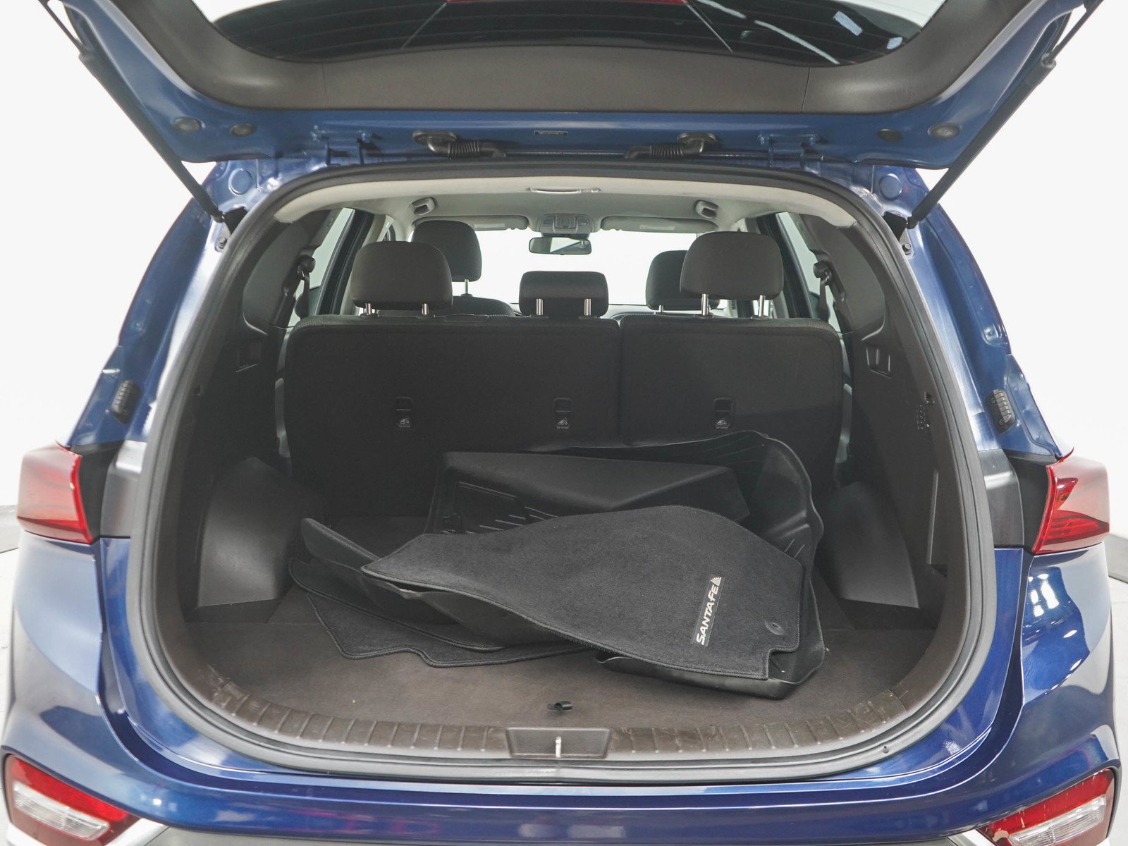 2019 Hyundai Santa Fe SE - Photo 17