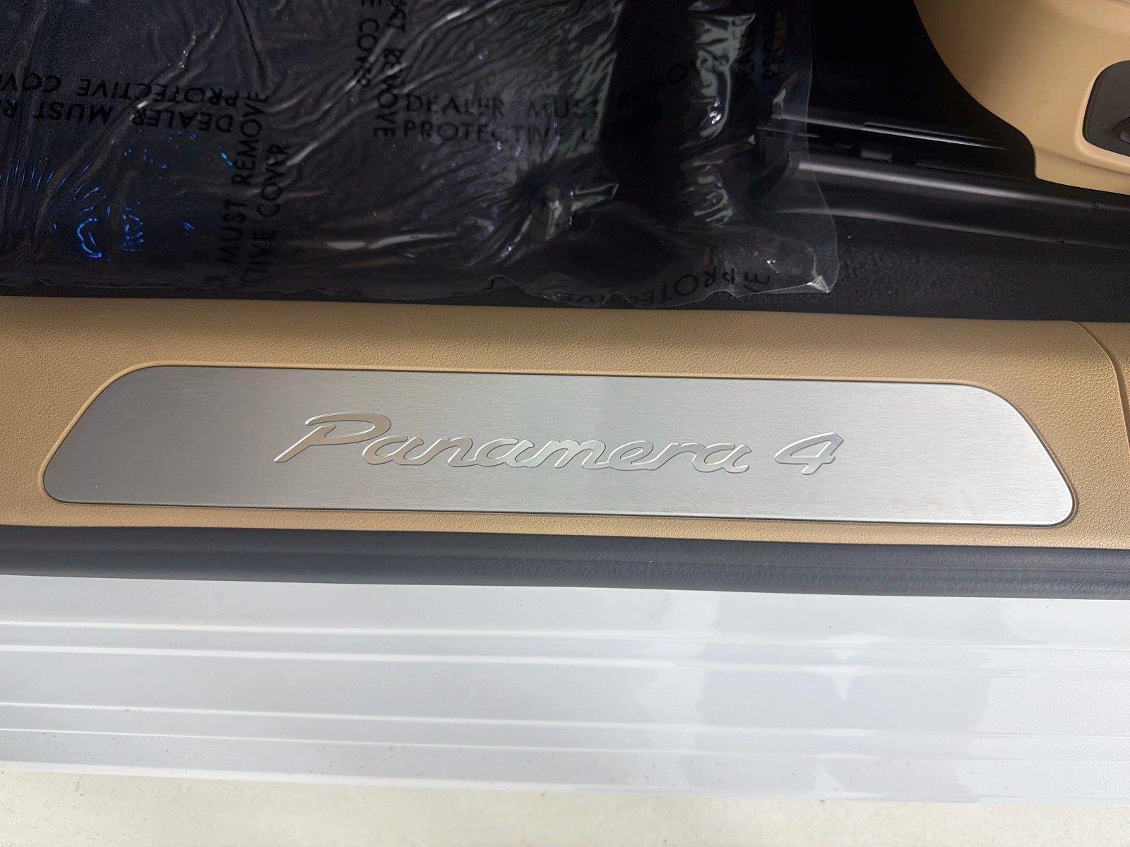 Used 2022 Carrara White Metallic Porsche 4 image 11
