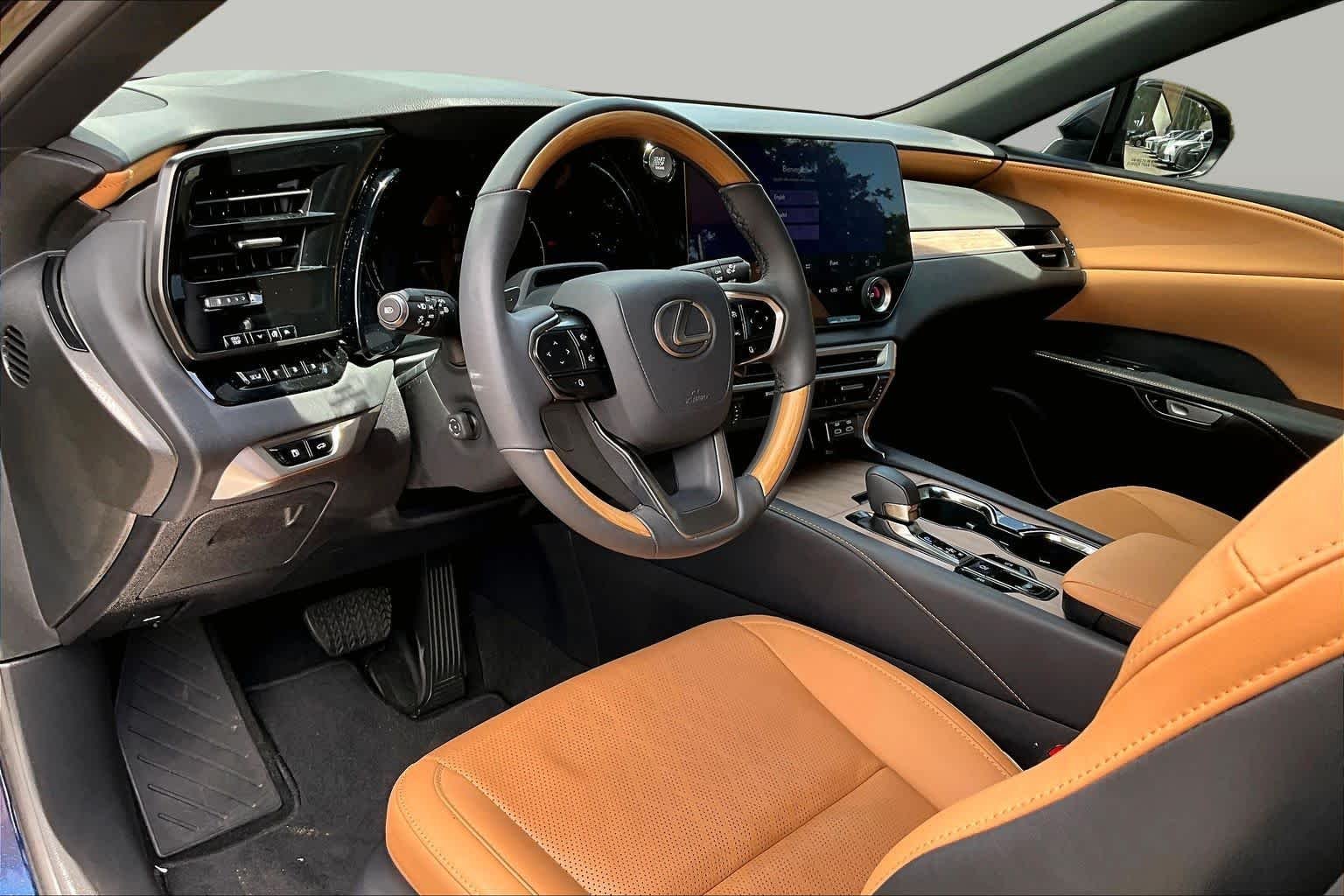 Used 2024 Nightfall Mica Lexus Premium Plus image 18