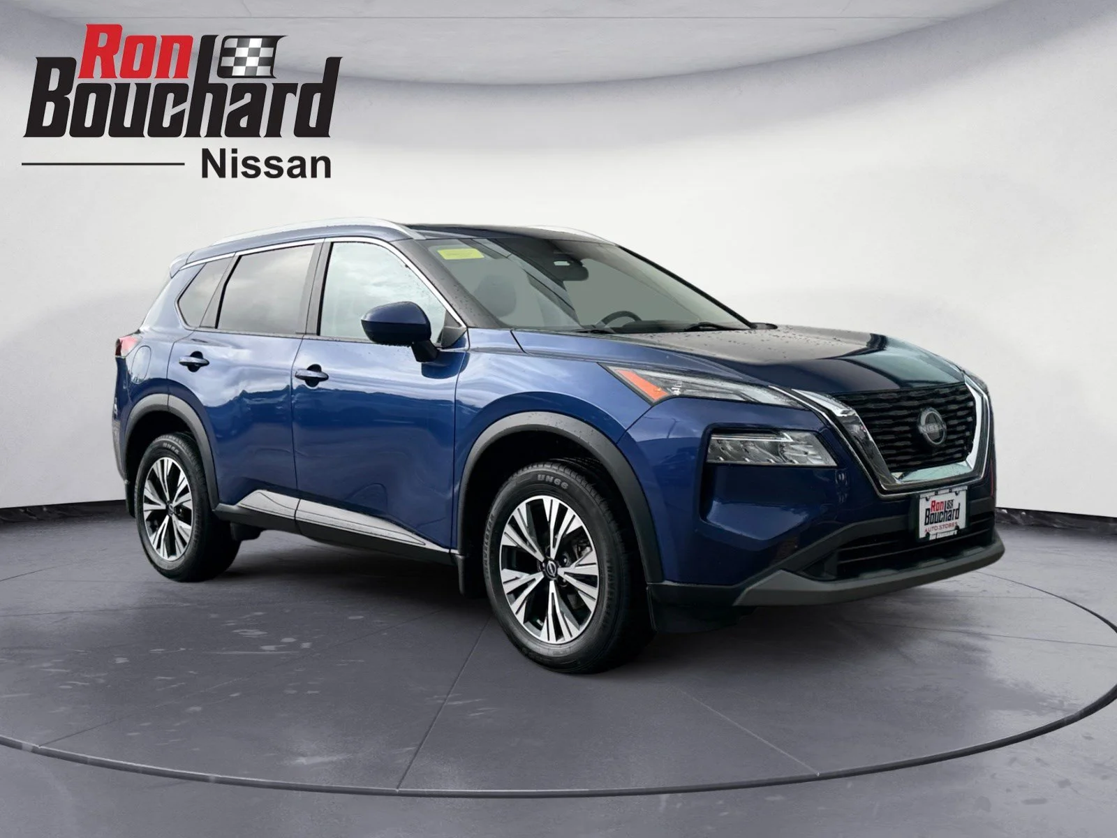 Certified Used 2023 Caspian Blue Metallic Nissan SV image 1