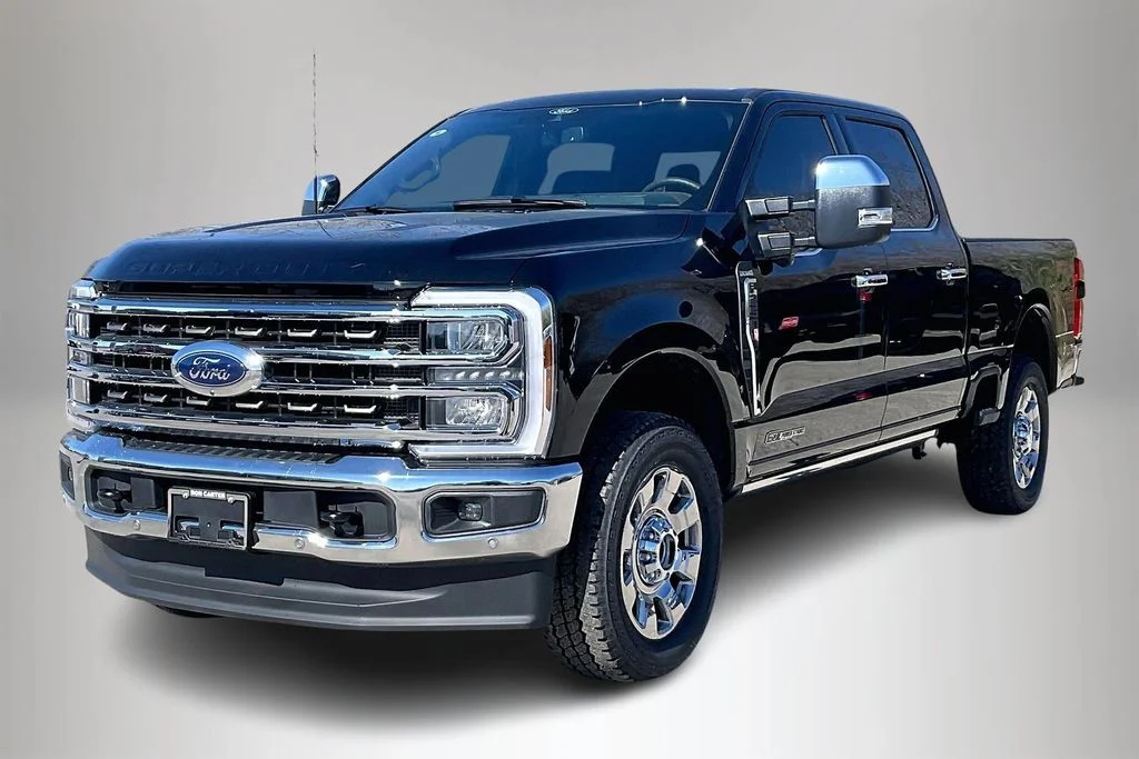 New 2026 Ford Super Duty F-250 King Ranch 4D Crew Cab