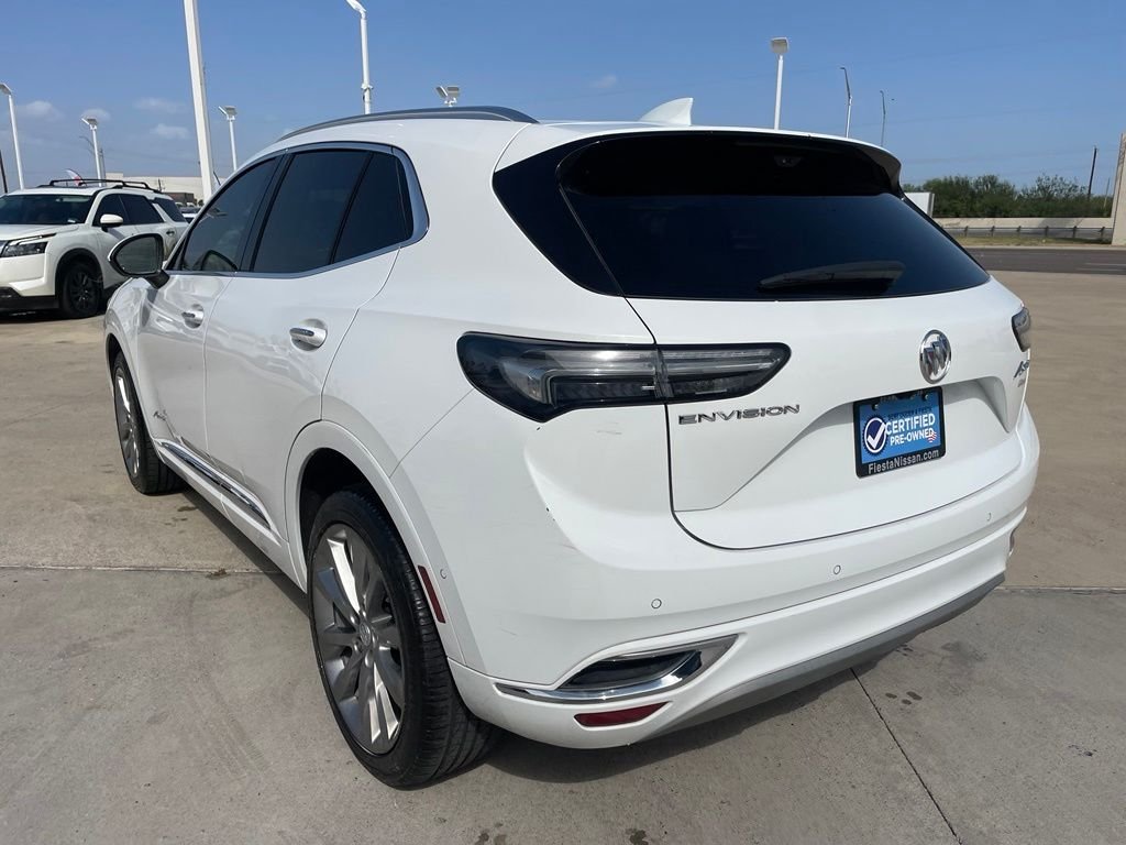 Used 2022 White Buick Avenir image 5