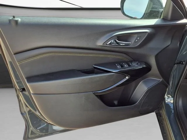 2026 Chevrolet Trax LT - Photo 24