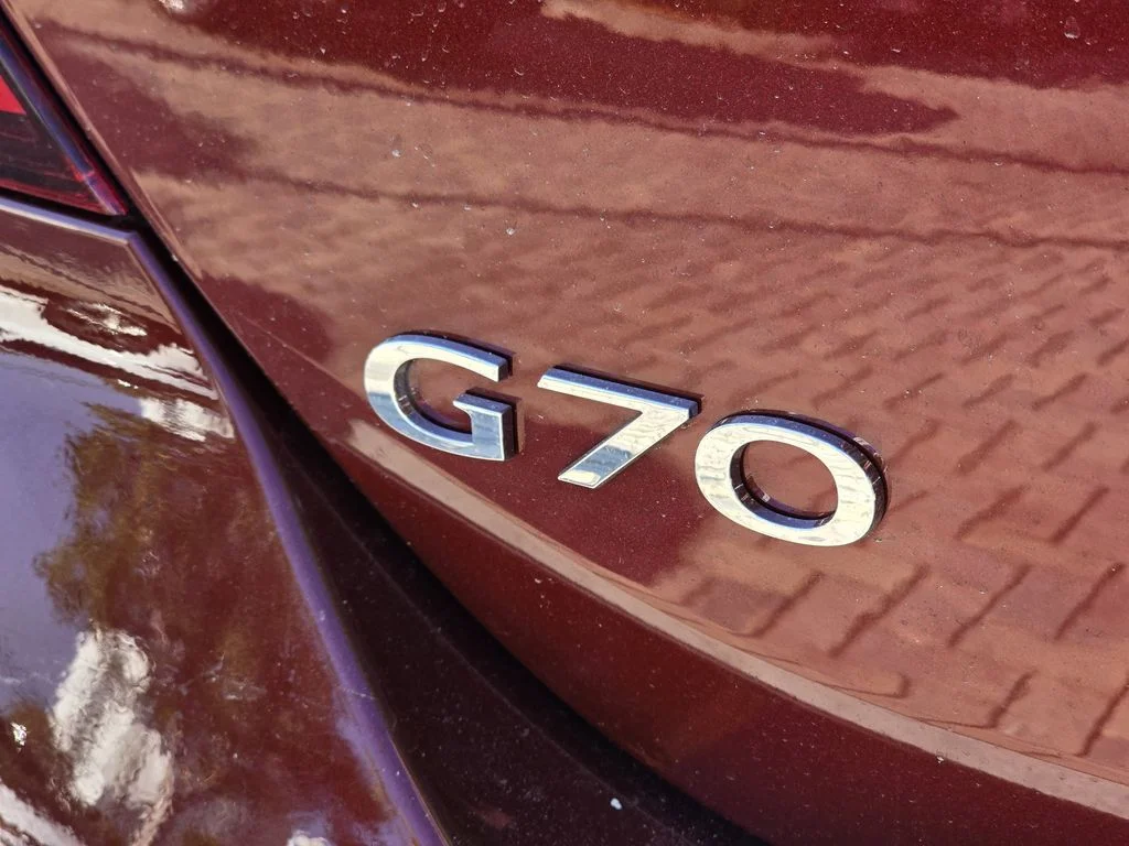 New 2026 Red Genesis 3.3T Sport Prestige image 7