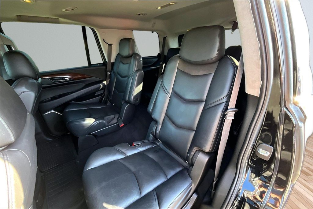 Used 2020 Black Cadillac Luxury image 24