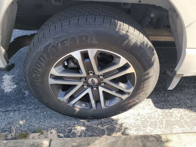 Used 2023 White Ford XL image 5
