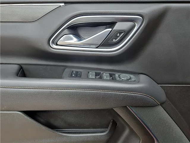 Used 2021 Cayenne Red Tintcoat GMC AT4 4x4 image 11