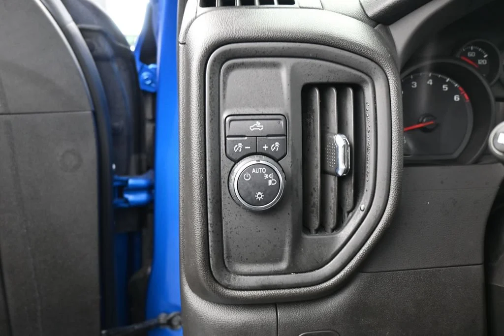 Used 2024 Glacier Blue Metallic Chevrolet Custom image 15