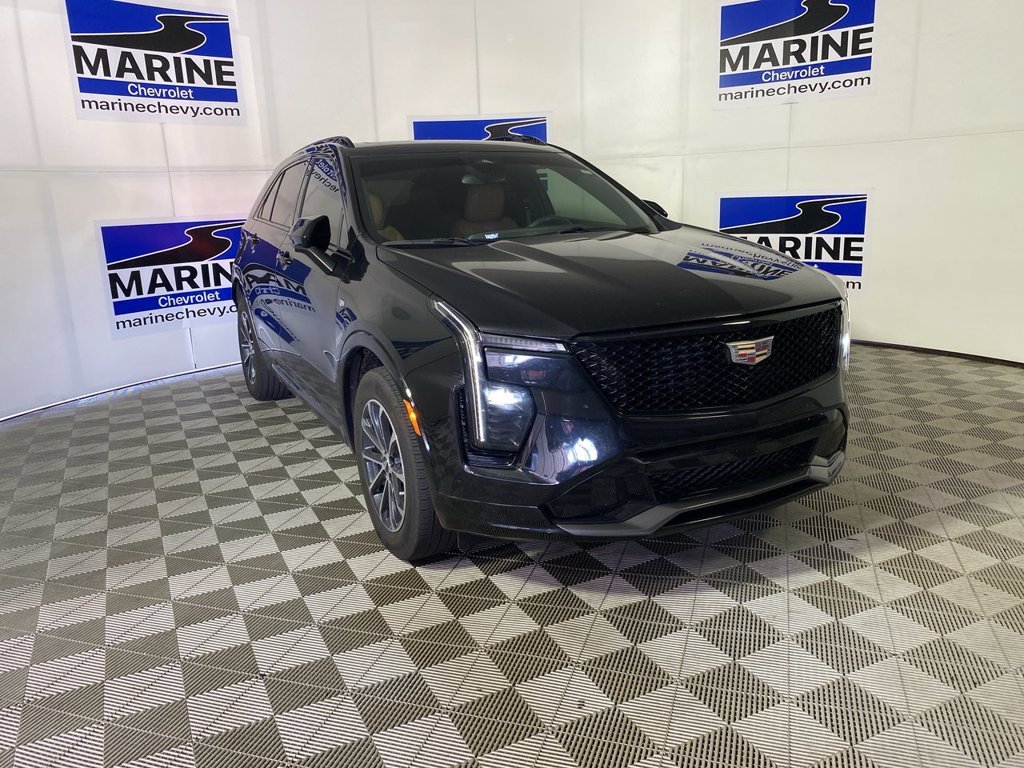 2025 Cadillac XT4 Sport