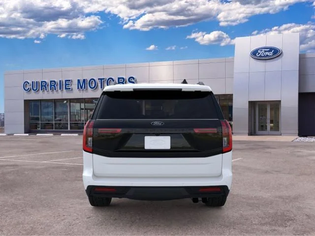New 2026 Star White Metallic Tri-Coat Ford Tremor image 36