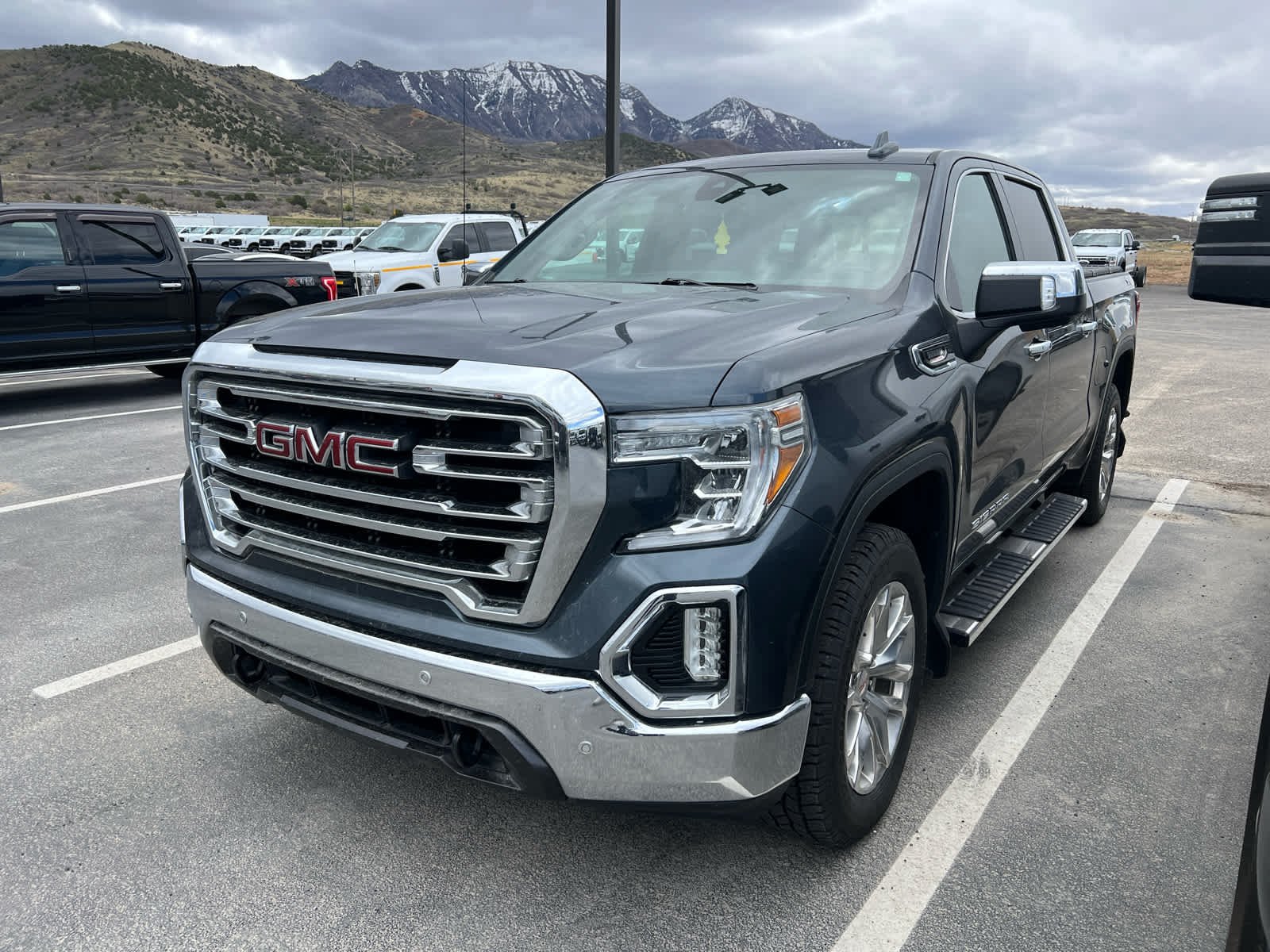 2021 GMC Sierra 1500 SLT