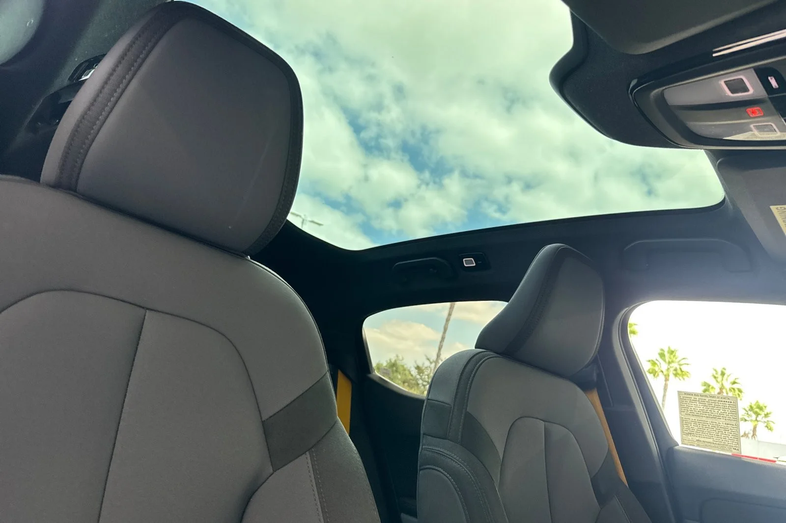 Used 2023 Midnight Metallic Polestar Performance Plus image 15