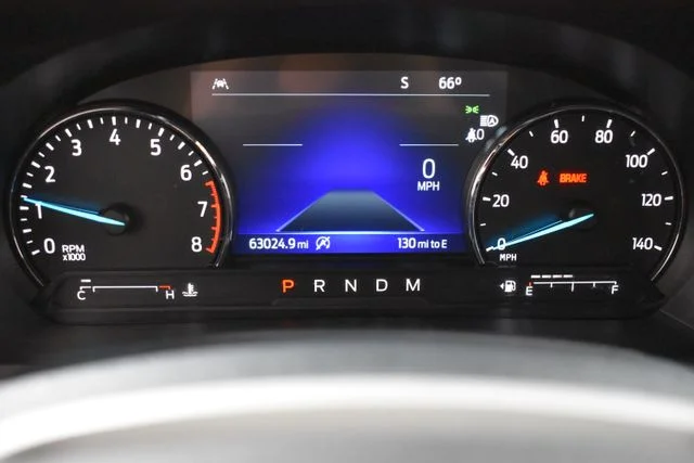 Used 2020 Black Ford XLT image 27