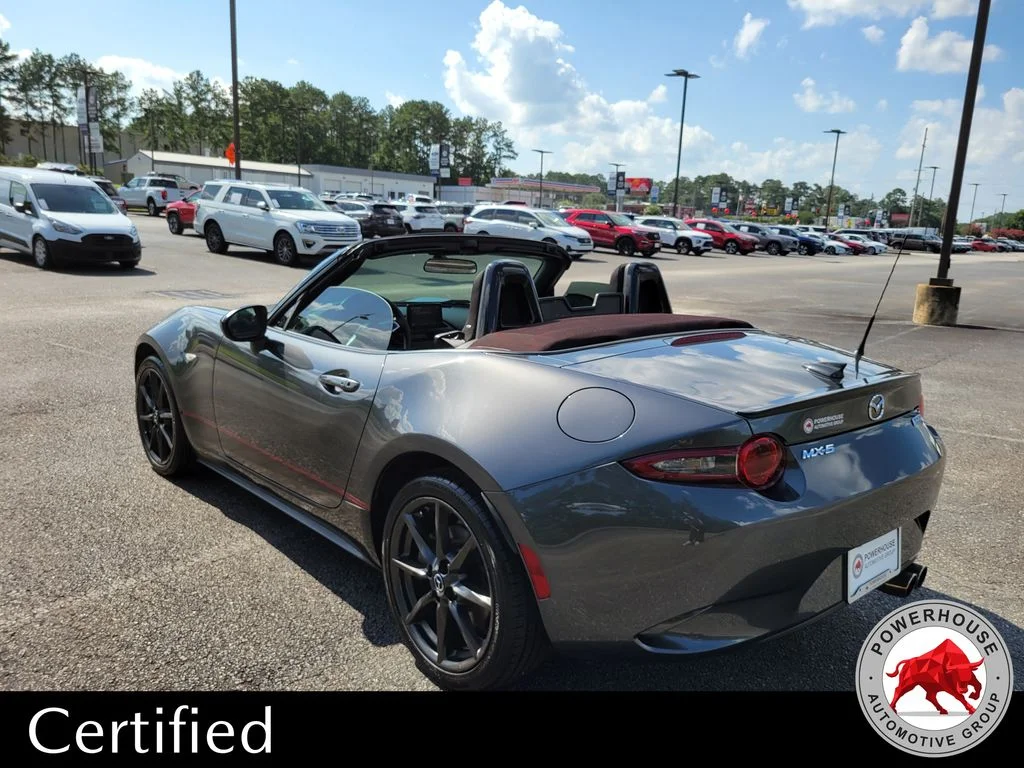 Used 2018 Gray Mazda Club image 14