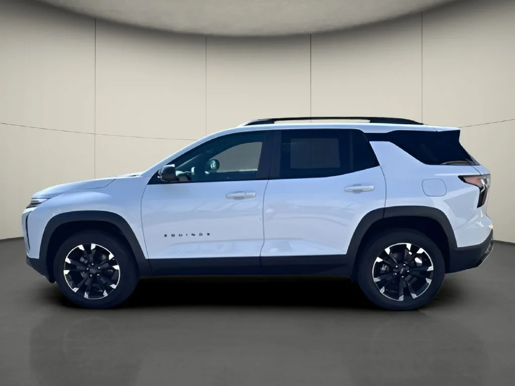 New 2027 Polar White Tricoat Chevrolet RS image 2
