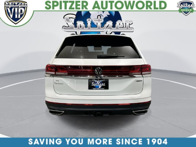 Used 2024  Volkswagen 2.0T SE w/Technology image 10
