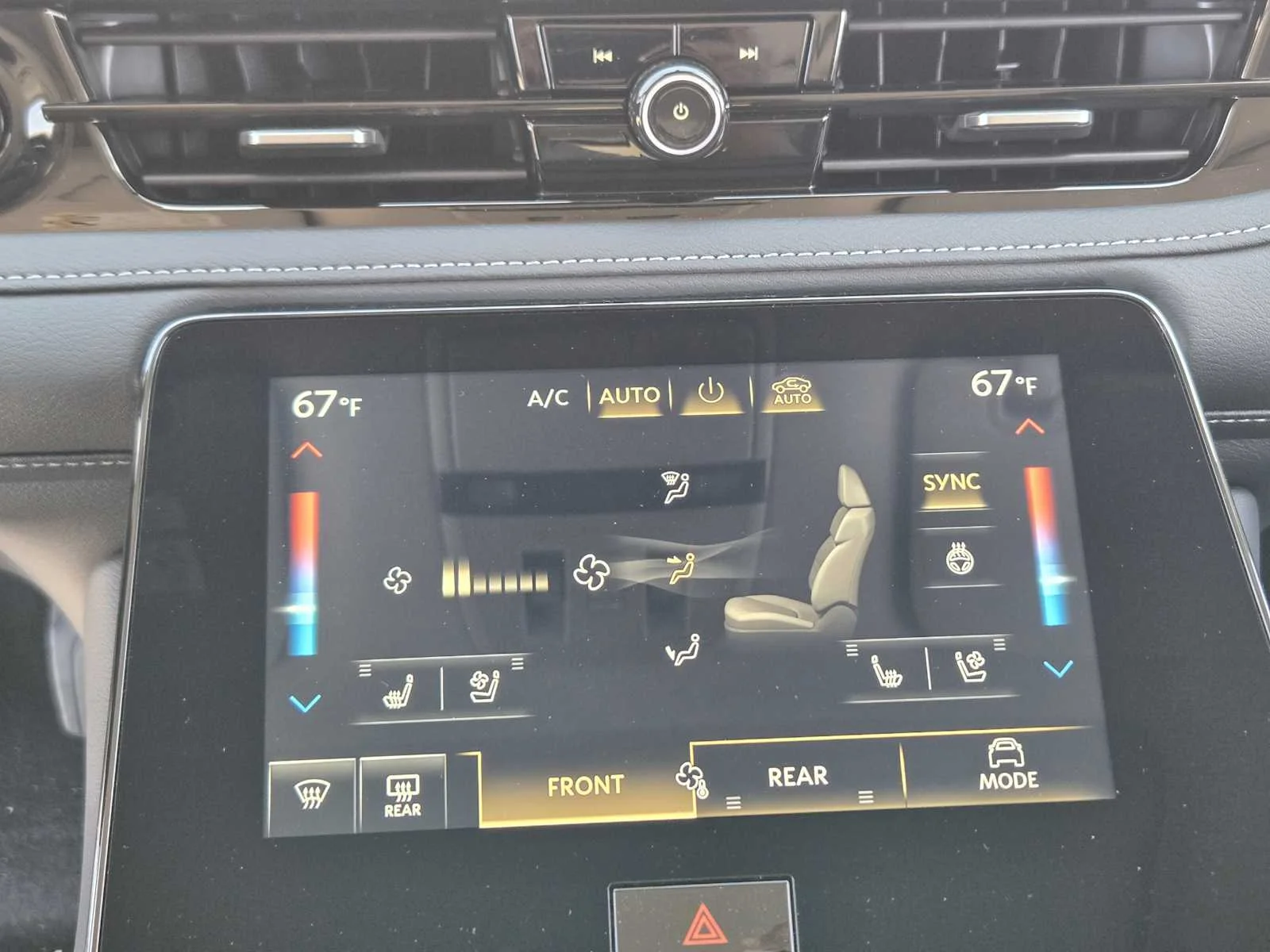 2026 INFINITI QX80 Luxe - Photo 13