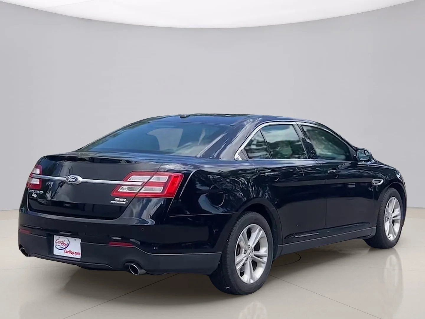Used 2018 Black Ford SEL image 6