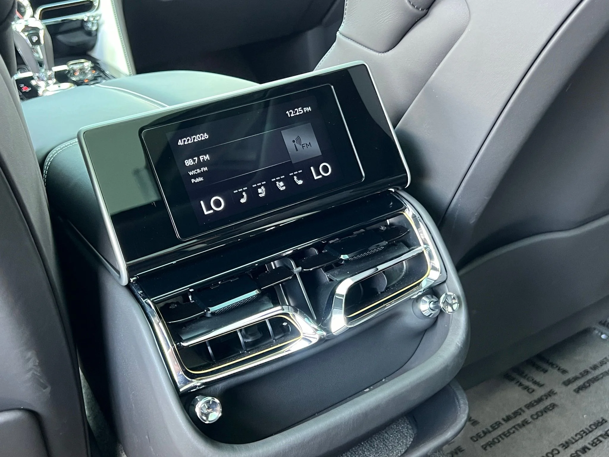 Used 2023  Bentley Speed image 20
