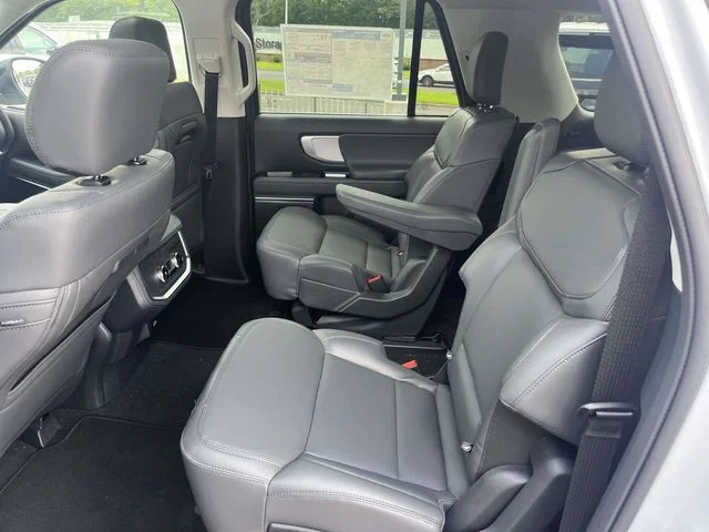 New 2026 Silver Ford Active image 9