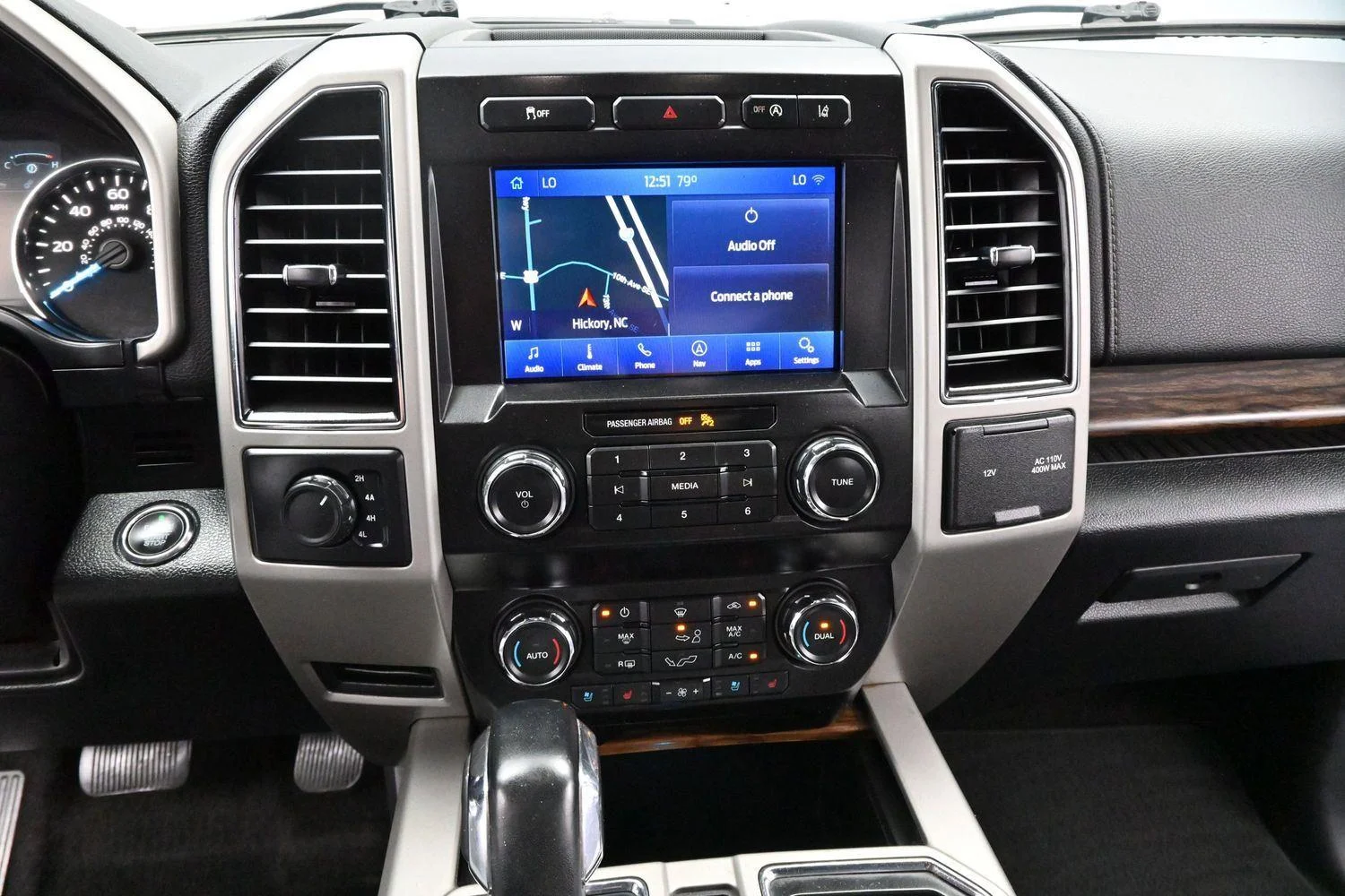 Used 2020 Magma Red Ford LARIAT image 22