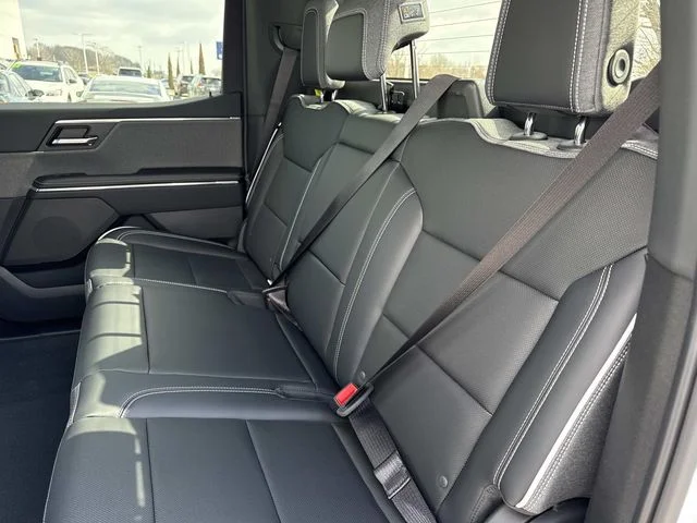 New 2026 White GMC Elevation image 18
