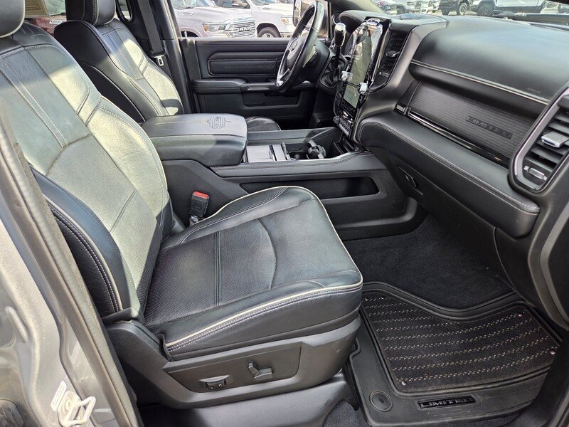 Used 2022 Silver Ram Limited image 19