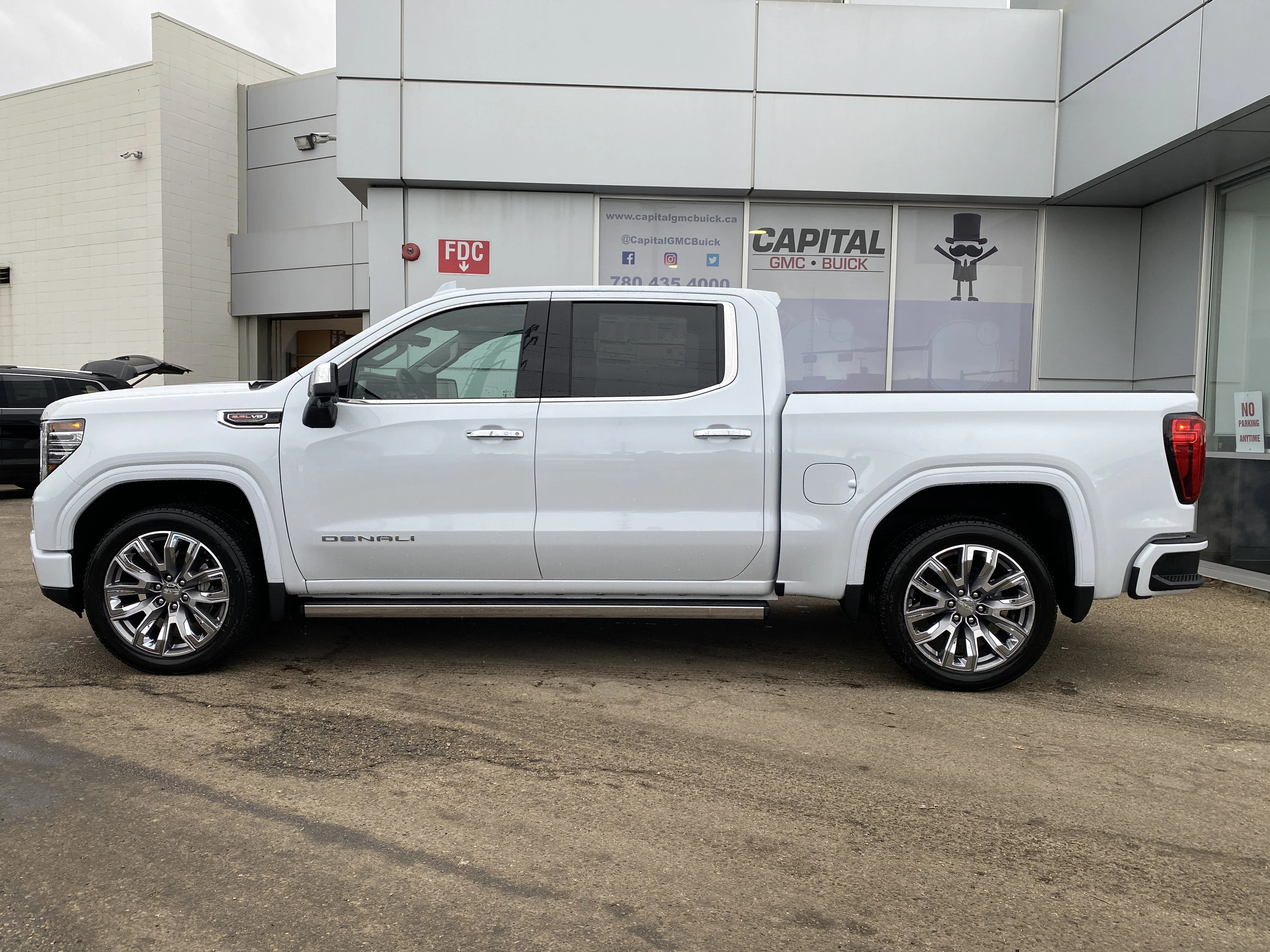 New 2026 GLACIER WHITE TRICOAT GMC Denali image 3