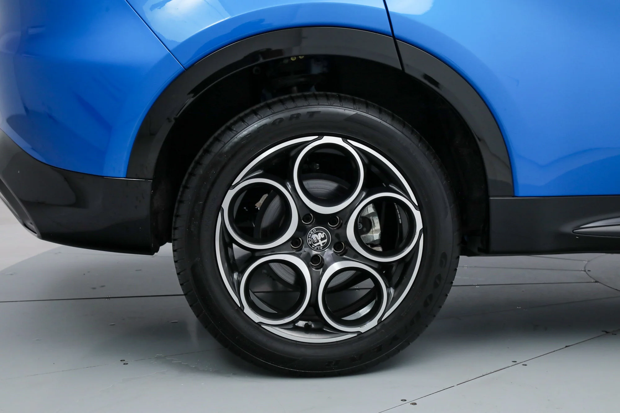 2025 Alfa Romeo Tonale Base - Photo 21