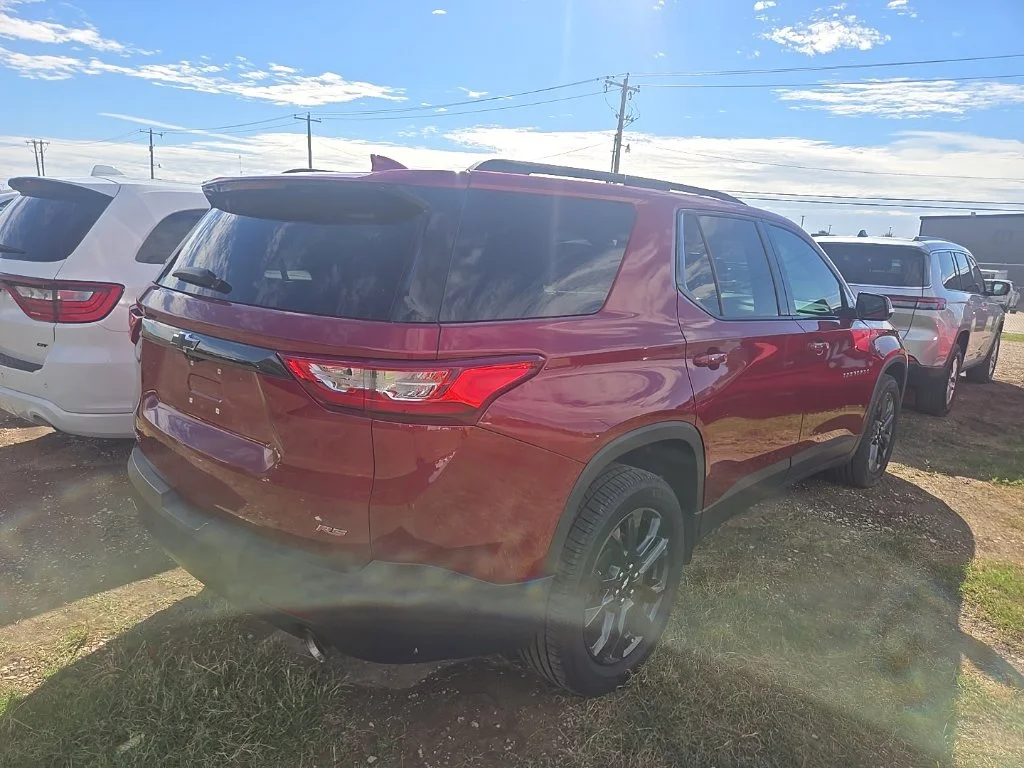 Used 2020 Red Chevrolet RS image 4