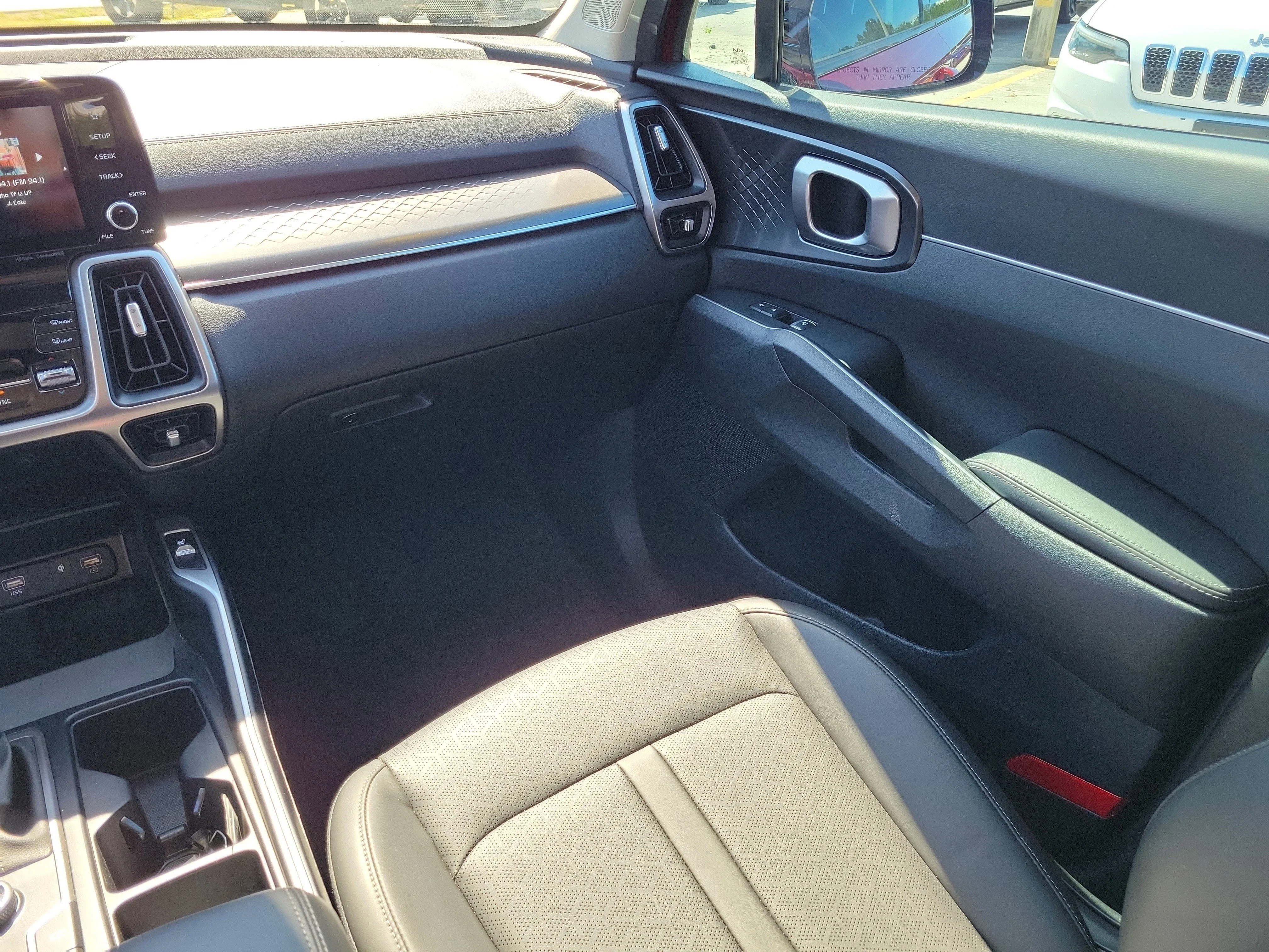 Used 2023 Passion Red Kia S image 17