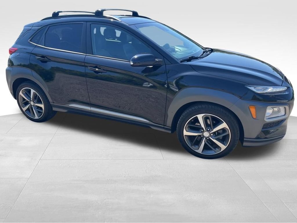 Used 2020 Black Hyundai Ultimate image 18