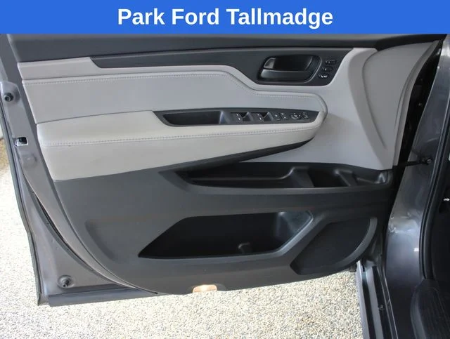 Used 2019  Honda EX-L image 11