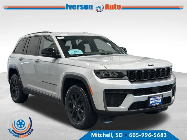2026 Jeep Grand Cherokee Altitude